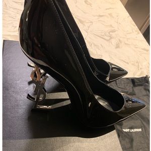 Brand New YSL Saint Laurent Patent Pumps 41.5